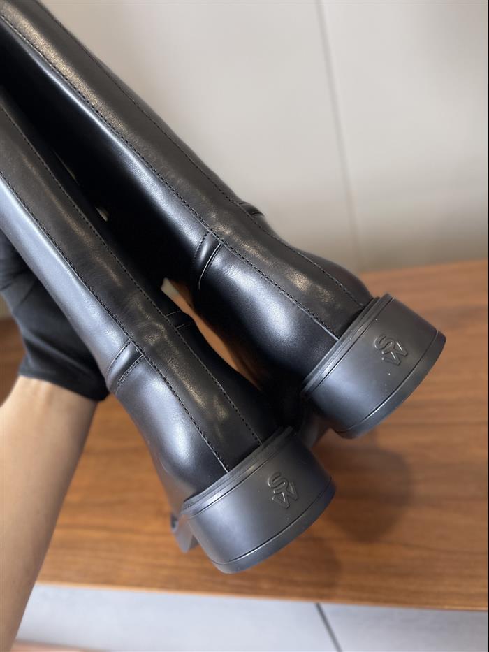 20251128174647809 510